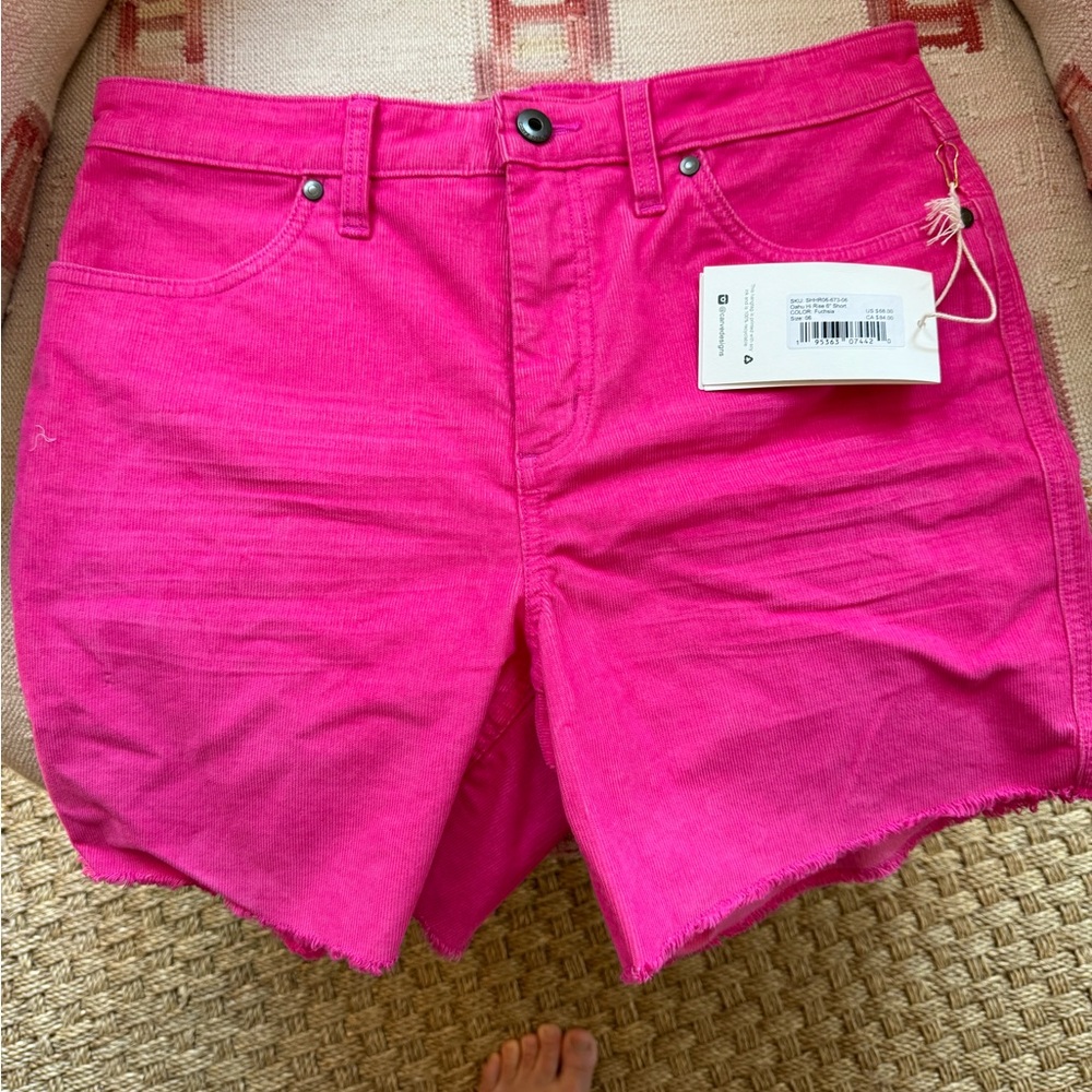 Carve High Rise shorts size 6